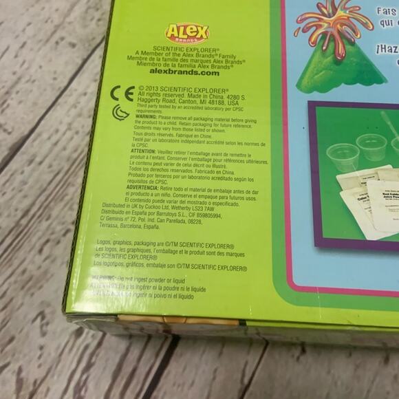 🎄NEW Science My first Science Activities New - Picture 3 of 5